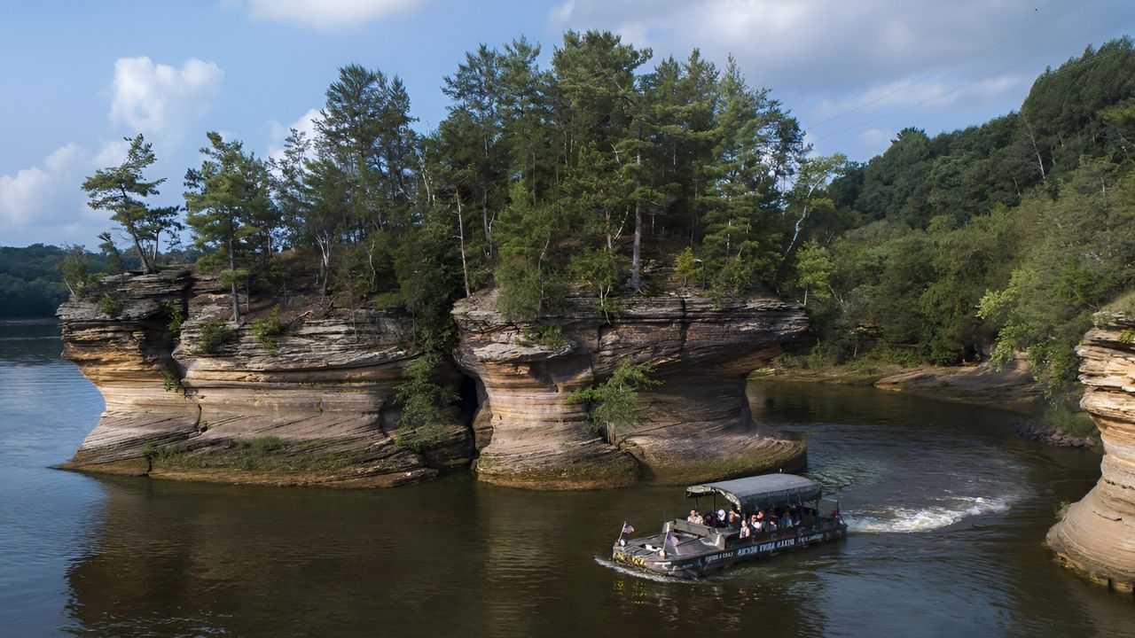 mystery-of-wisconsins-echo-rock-spirits