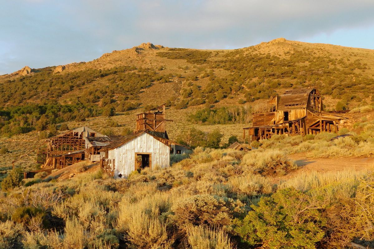 secret-ghost-towns-of-californias-masonic