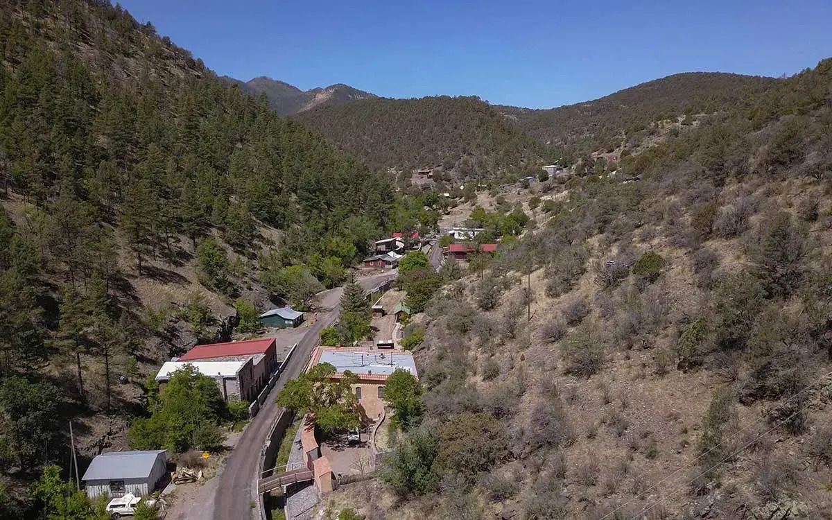 secret-ghost-towns-of-new-mexicos-mogollon