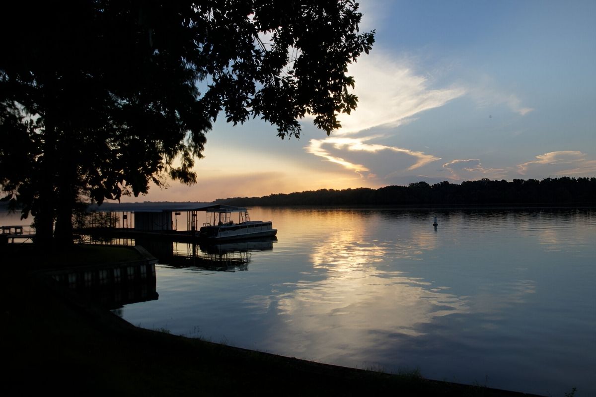 secret-lakes-along-mississippis-delta-blues-trail