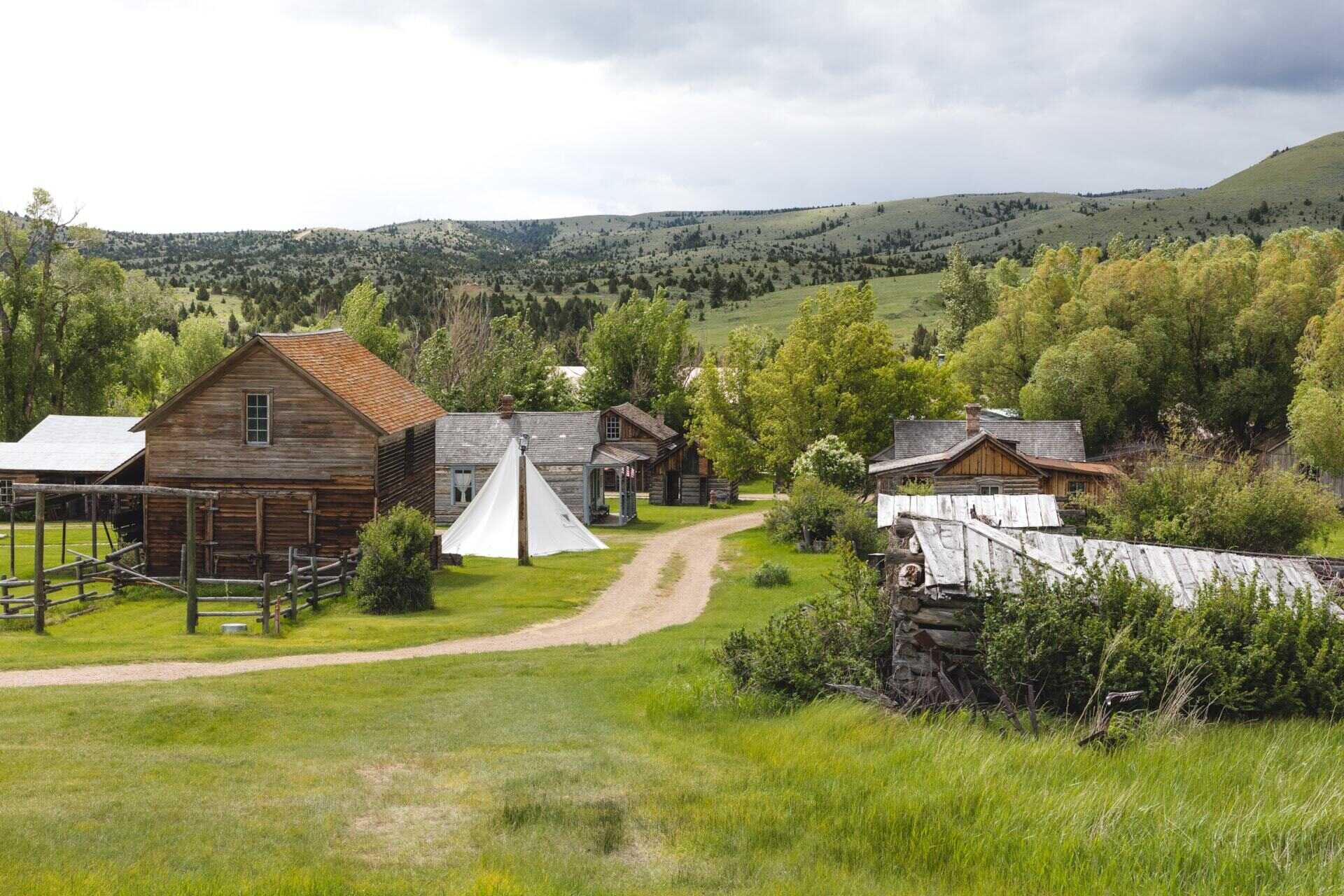 secret-villages-in-montanas-winston