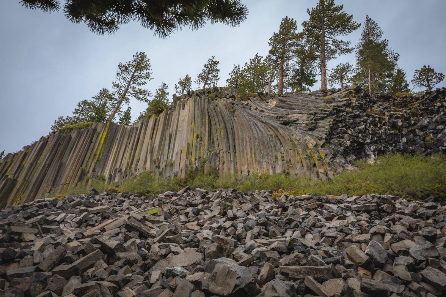 Secrets-Behind-Californias-Devils-Postpile secrets-behind-californias-devils-postpile