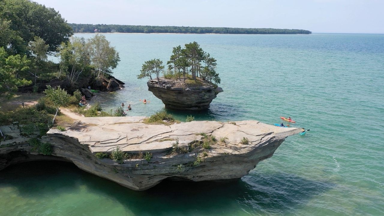 Secrets-Beneath-Michigan8217s-Turnip-Bay secrets-beneath-michigans-turnip-bay