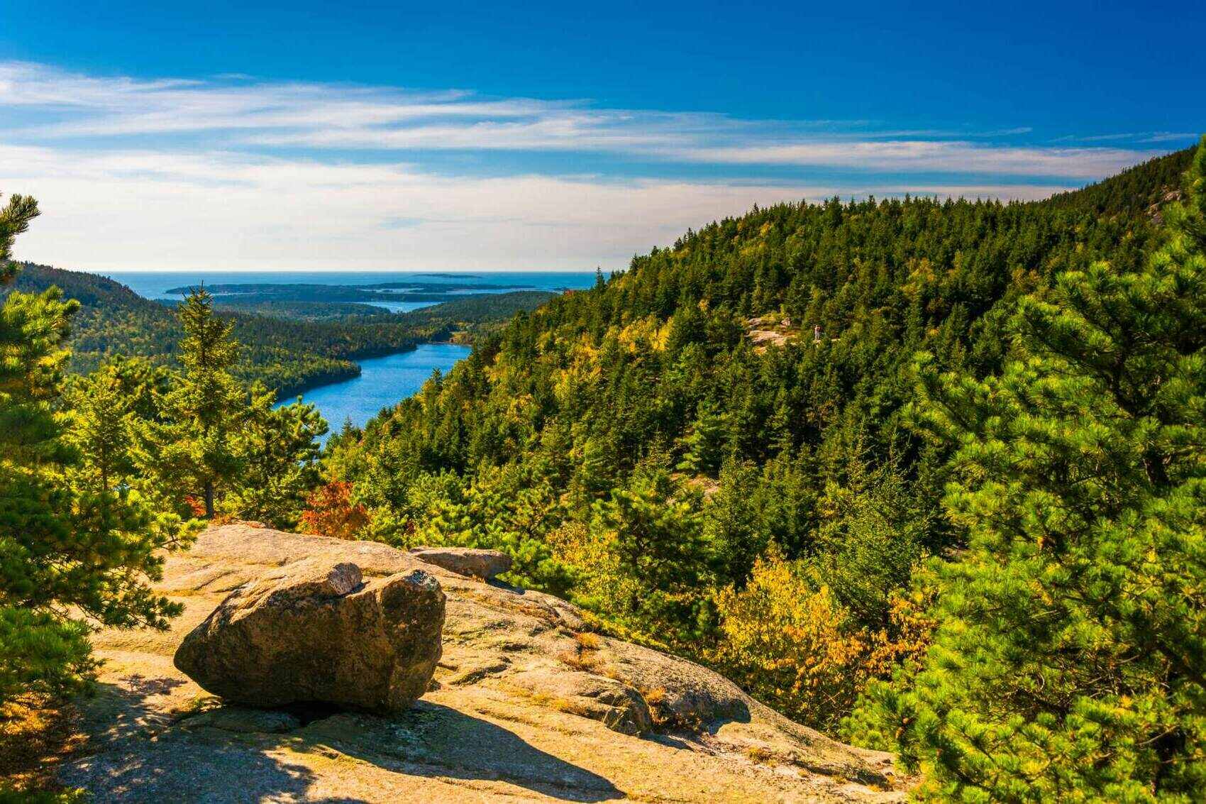 secrets-hidden-in-maines-echo-lake