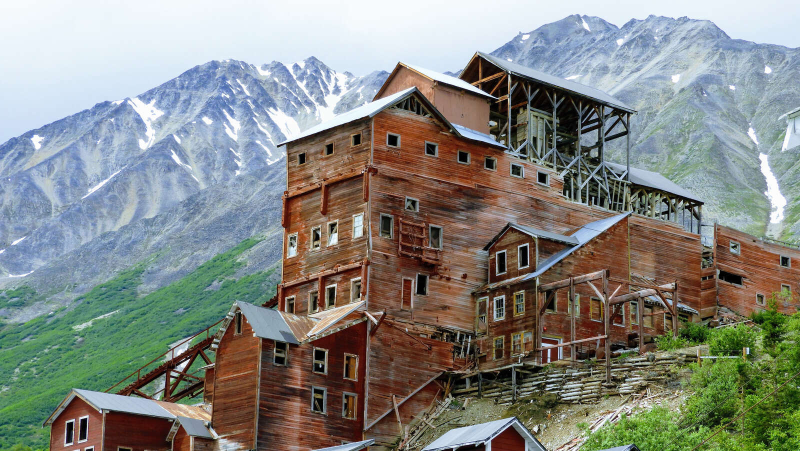 secrets-of-alaskas-forgotten-mining-towns