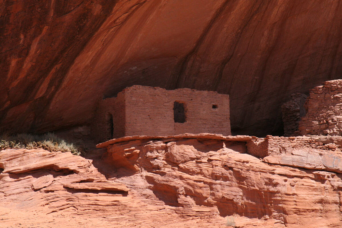 secrets-of-arizonas-canyon-de-chelly-villages