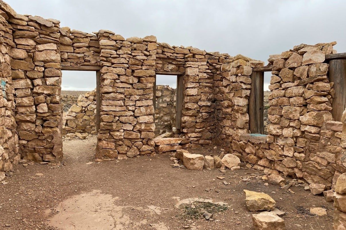 secrets-of-arizonas-two-guns-villages