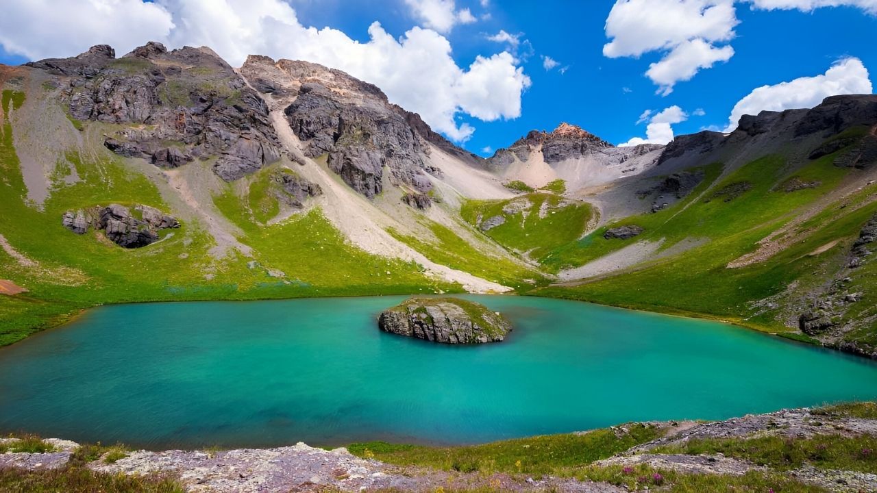 Secrets-Of-Colorado8217s-Ice-Lakes secrets-of-colorados-ice-lakes
