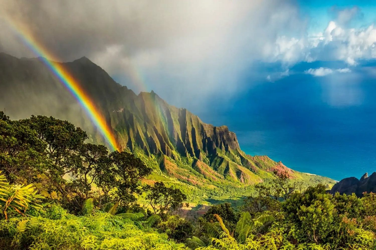 secrets-of-hawaiis-rainbow-valley