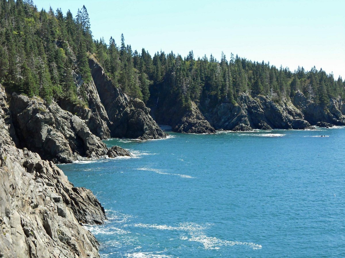 secrets-of-maines-bold-coast