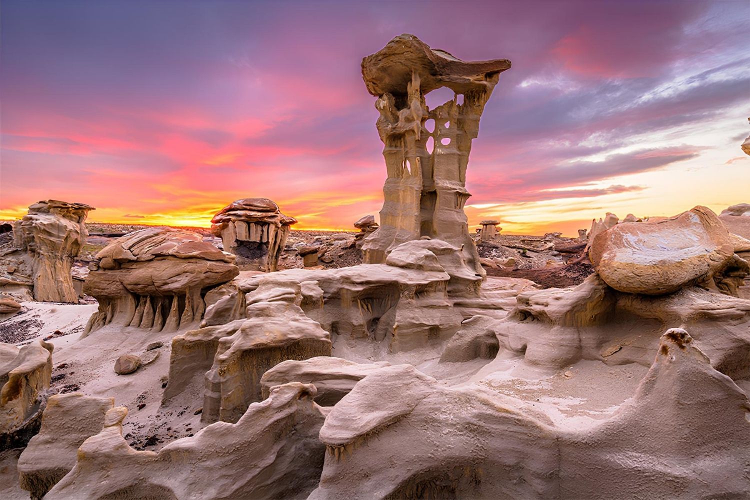 secrets-of-new-mexicos-bisti-arches