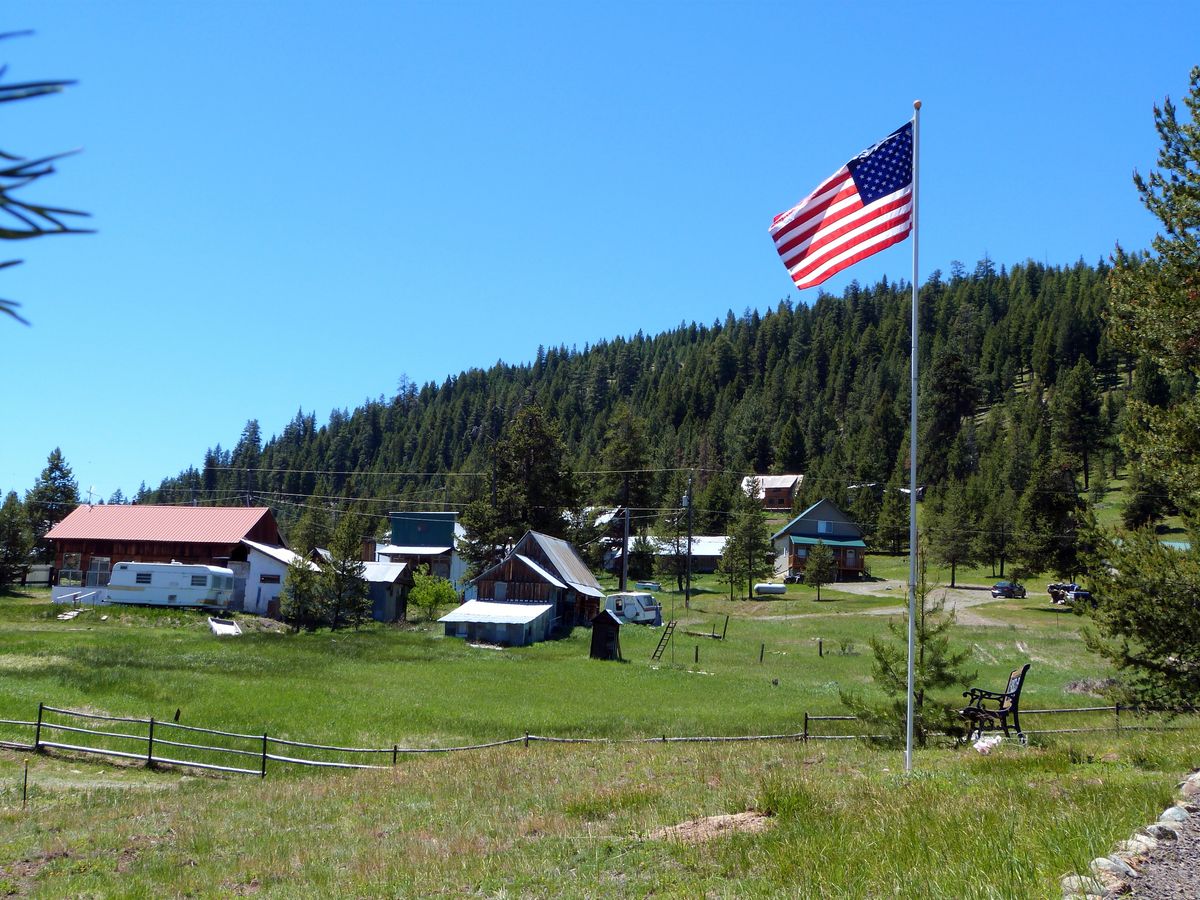 secrets-of-oregons-granite-city-villages