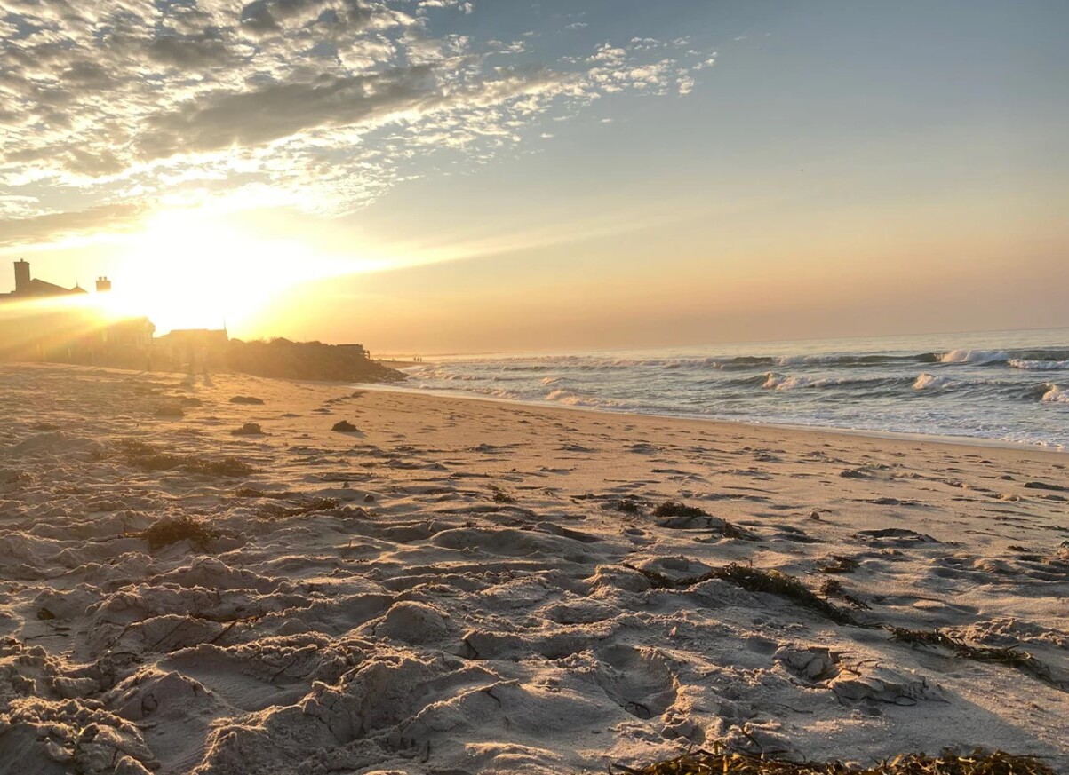 secrets-of-rhode-islands-green-hill