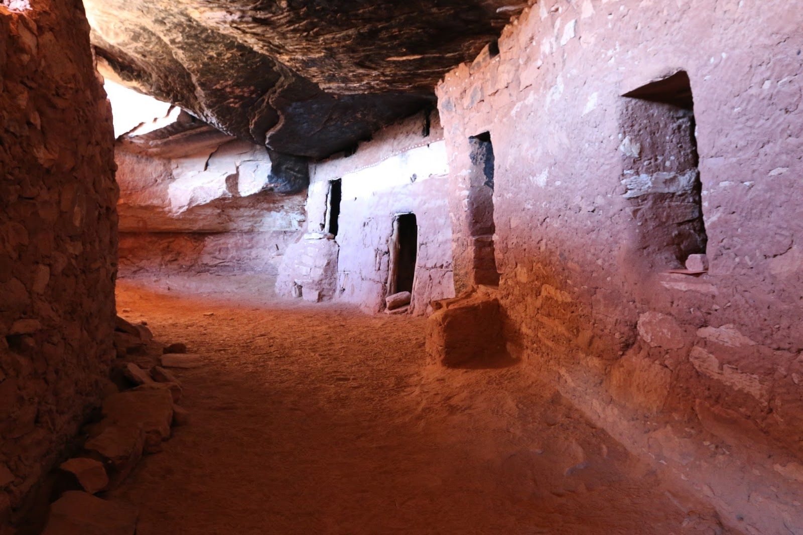 Secrets-Of-Utah8217s-Moon-House-Trails secrets-of-utahs-moon-house-trails