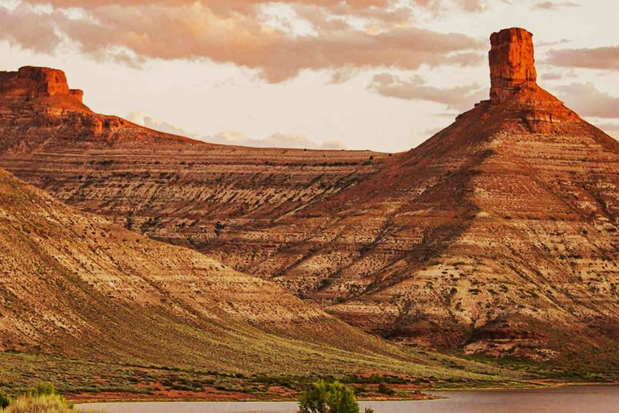 secrets-of-wyomings-castle-rock