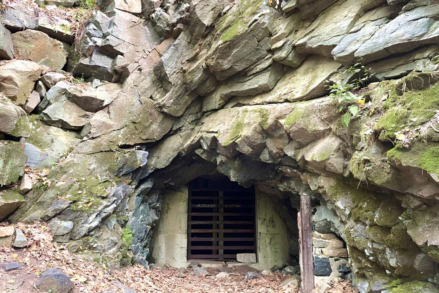 Hidden-Secrets-Of-New-Jersey8217s-Hibernia-Mines hidden-secrets-of-new-jerseys-hibernia-mines