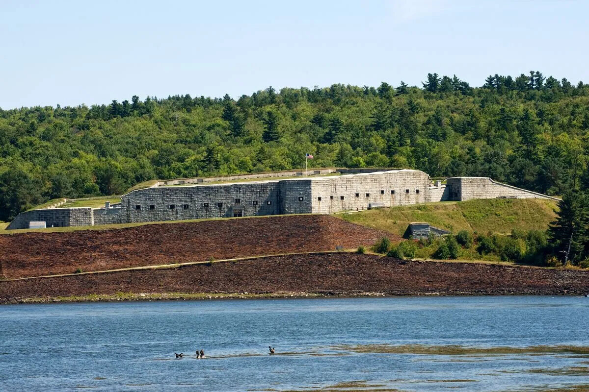 hidden-trading-posts-at-maines-fort-knox
