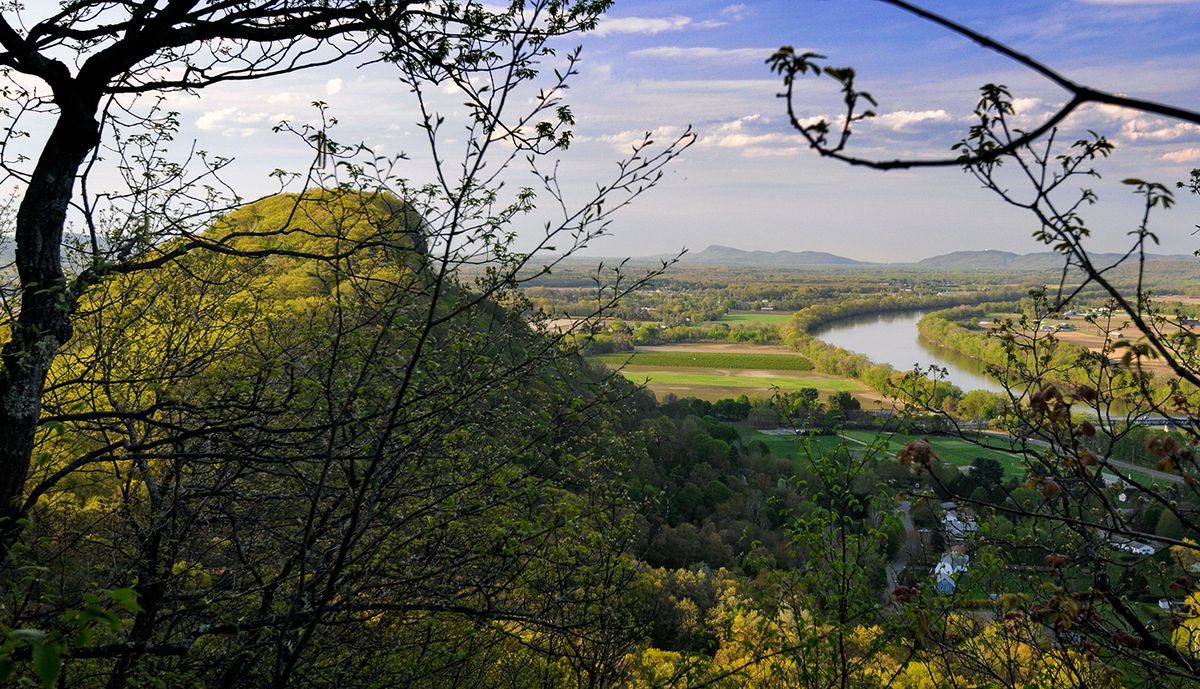 hidden-trading-posts-of-massachusetts-mount-sugarloaf