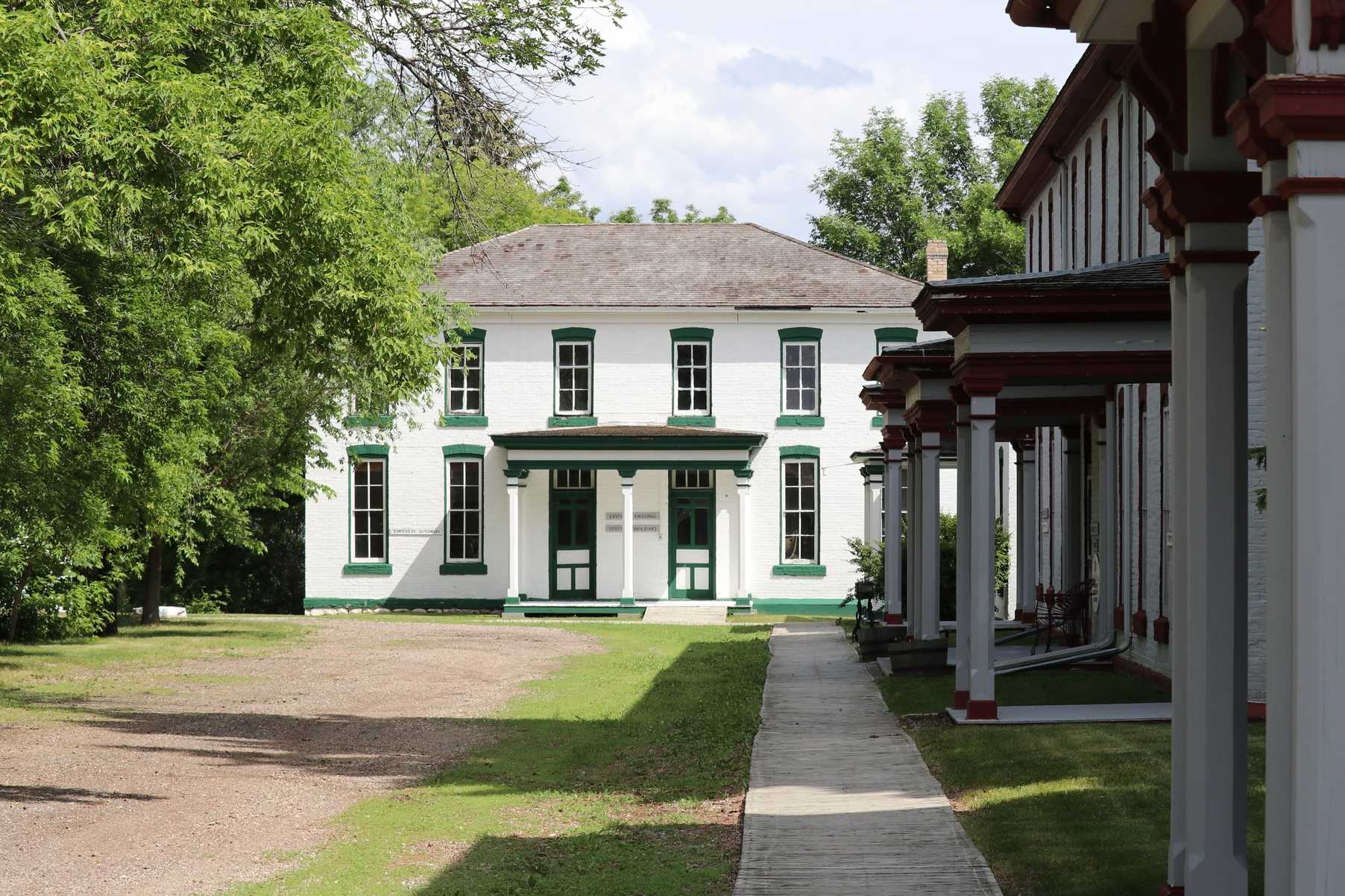 hidden-trading-posts-of-south-dakotas-fort-totten