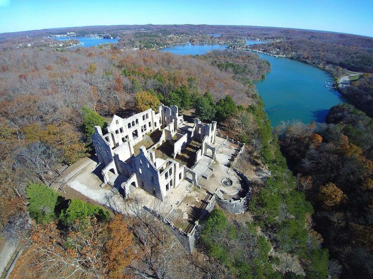 Missouri8217s-Ha-Ha-Tonka-Secret-Villages missouris-ha-ha-tonka-secret-villages