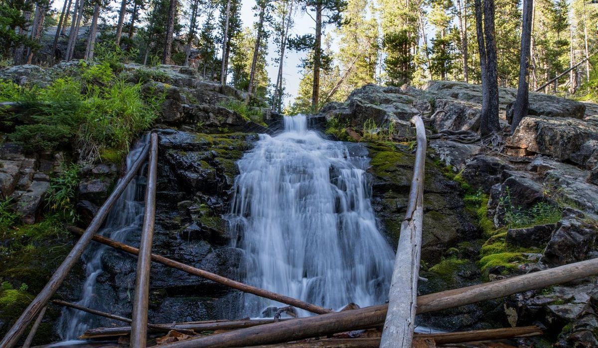 montanas-memorial-falls-hidden-secrets