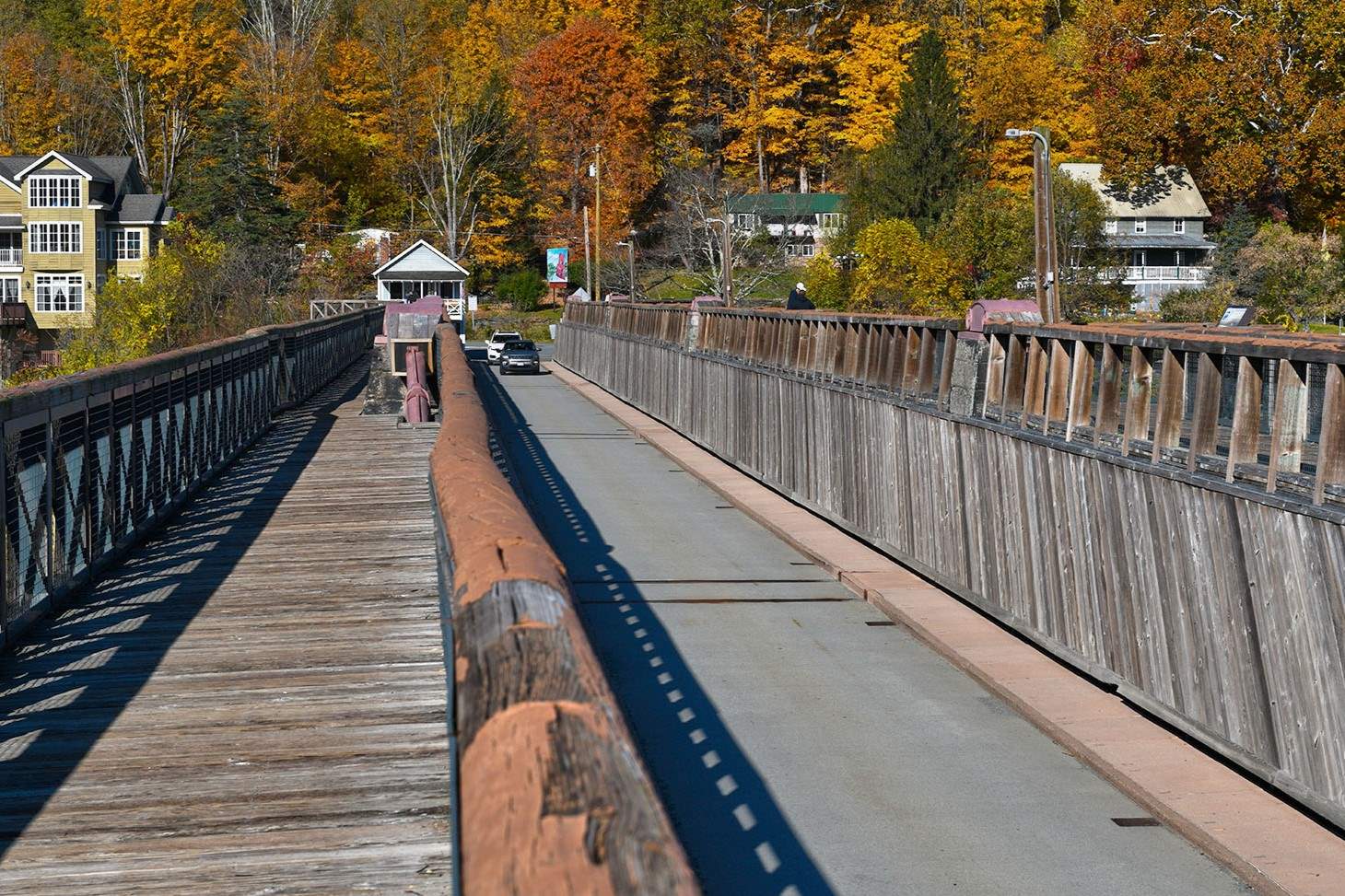 mysteries-behind-delawares-wooden-bridge