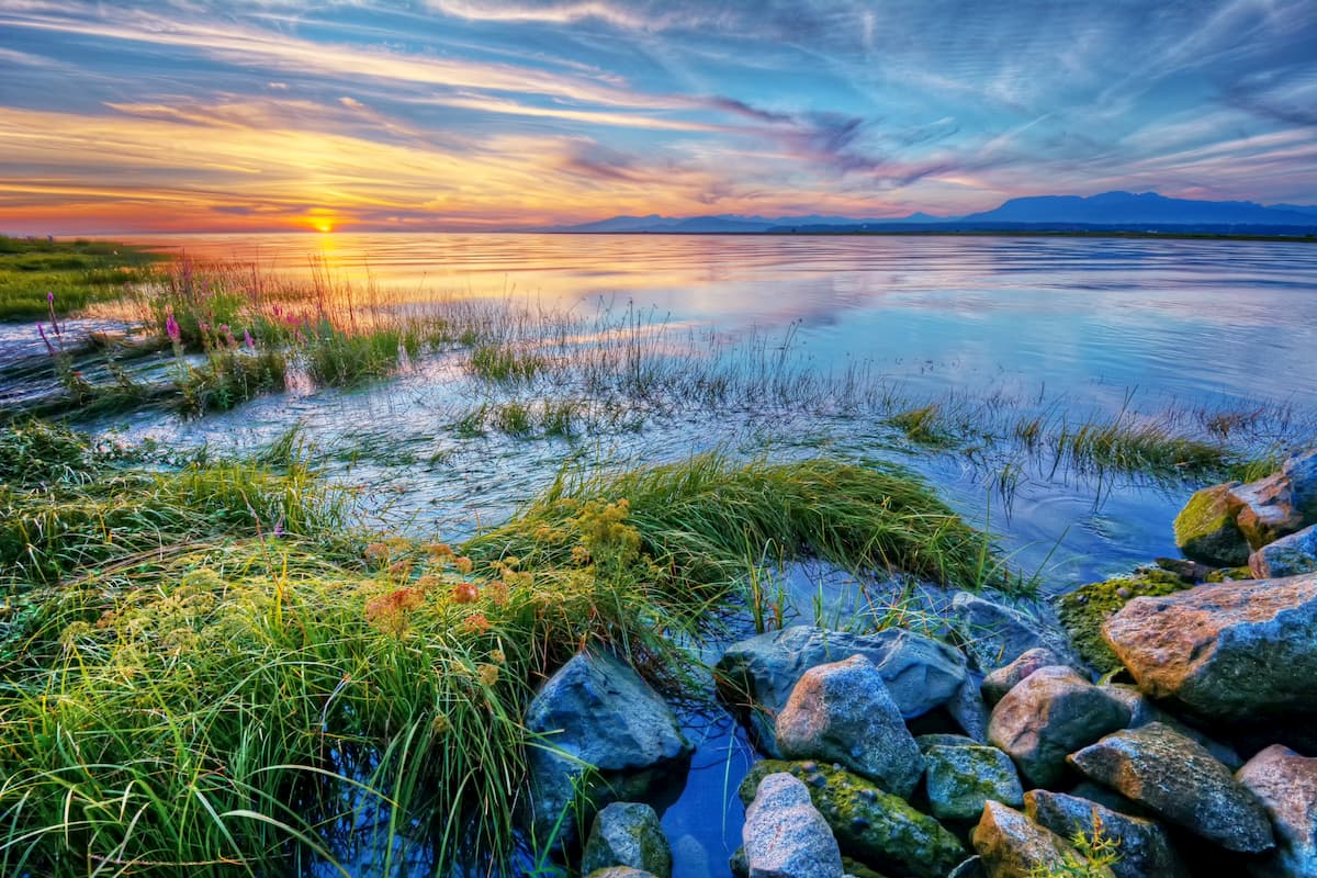 mysteries-behind-louisianas-thunder-mountain