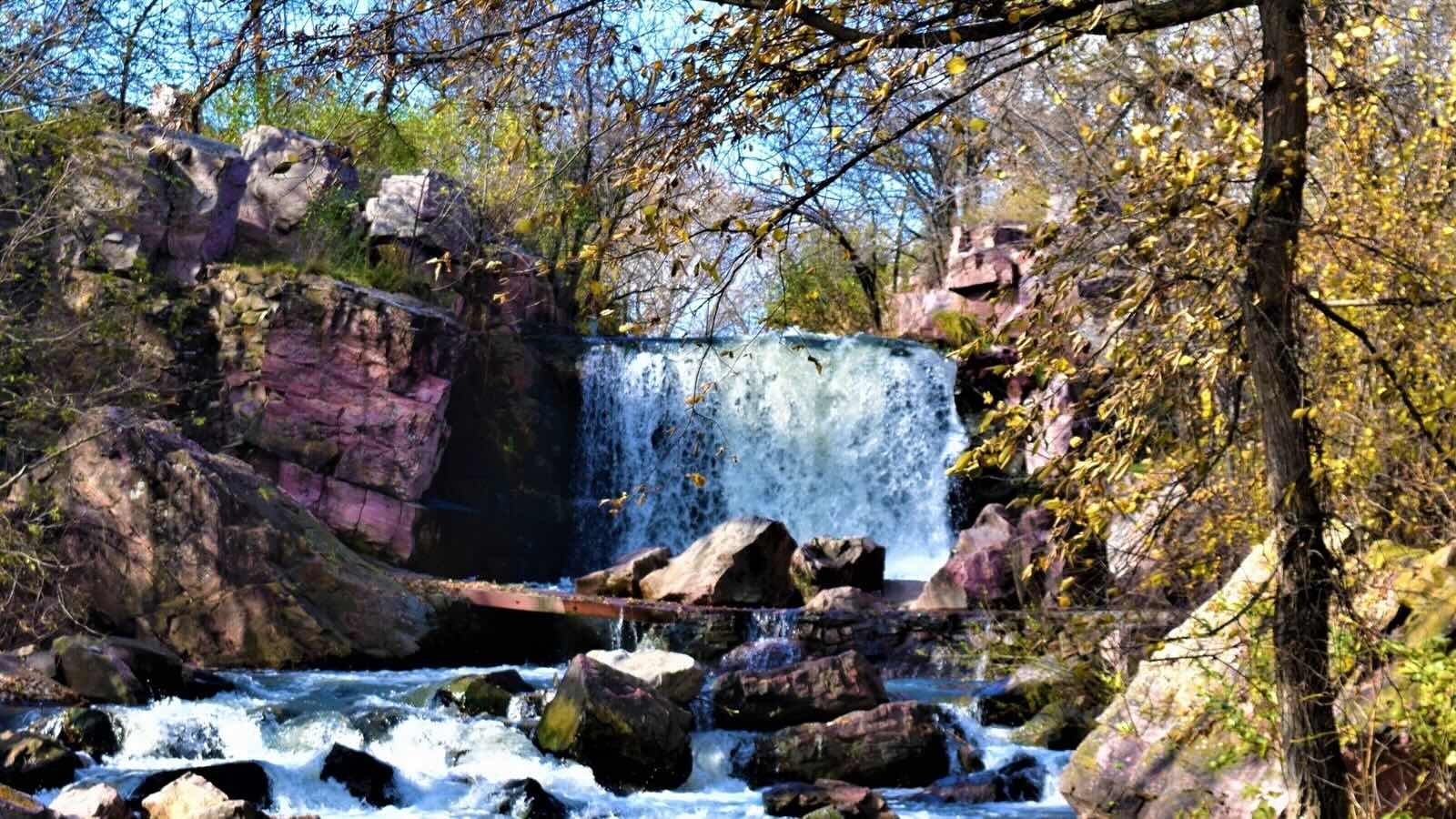 mysteries-behind-minnesotas-winnewissa-falls