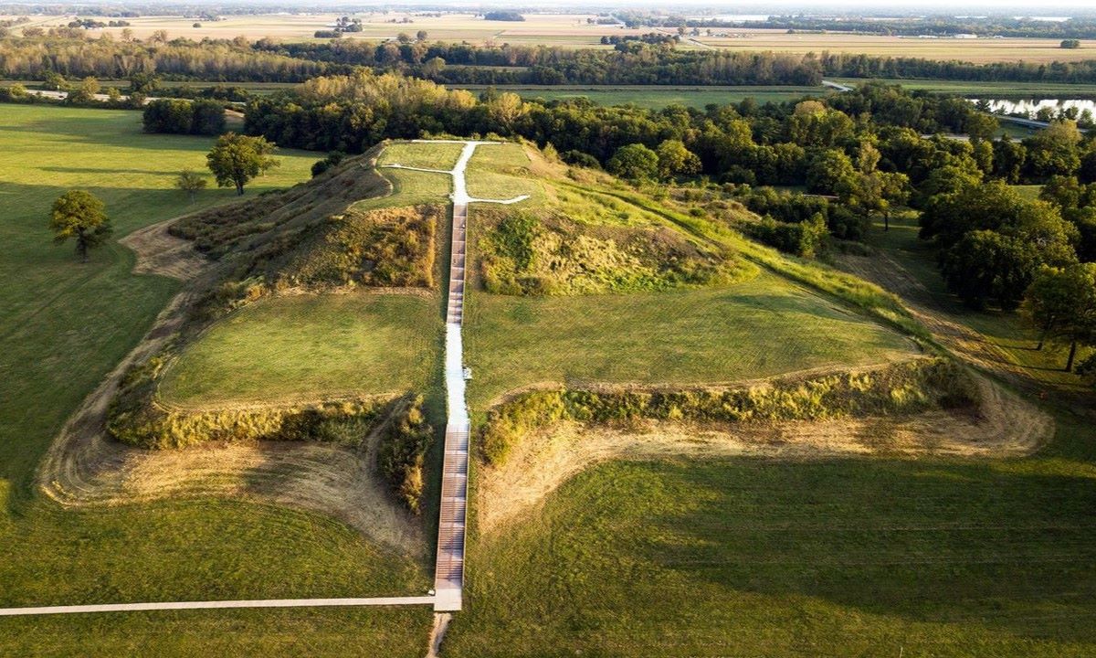mysteries-behind-missouris-ancient-mound