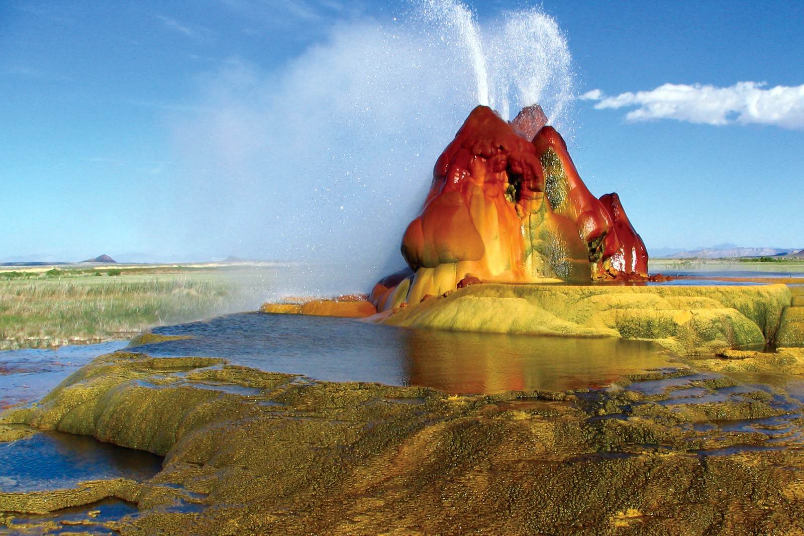 Mysteries-Behind-Nevada8217s-Fly-Geyser mysteries-behind-nevadas-fly-geyser