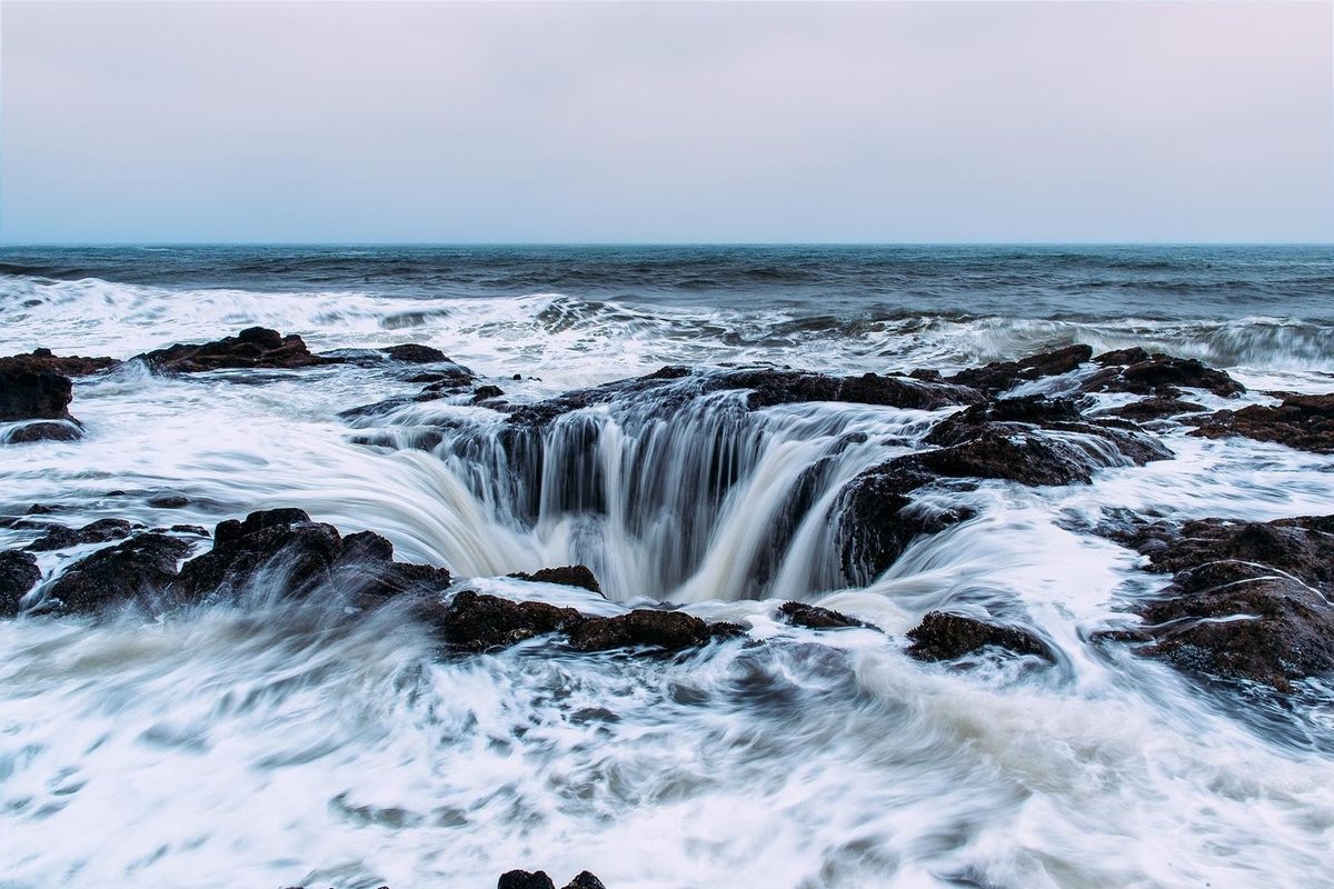 mysteries-behind-oregons-thors-well