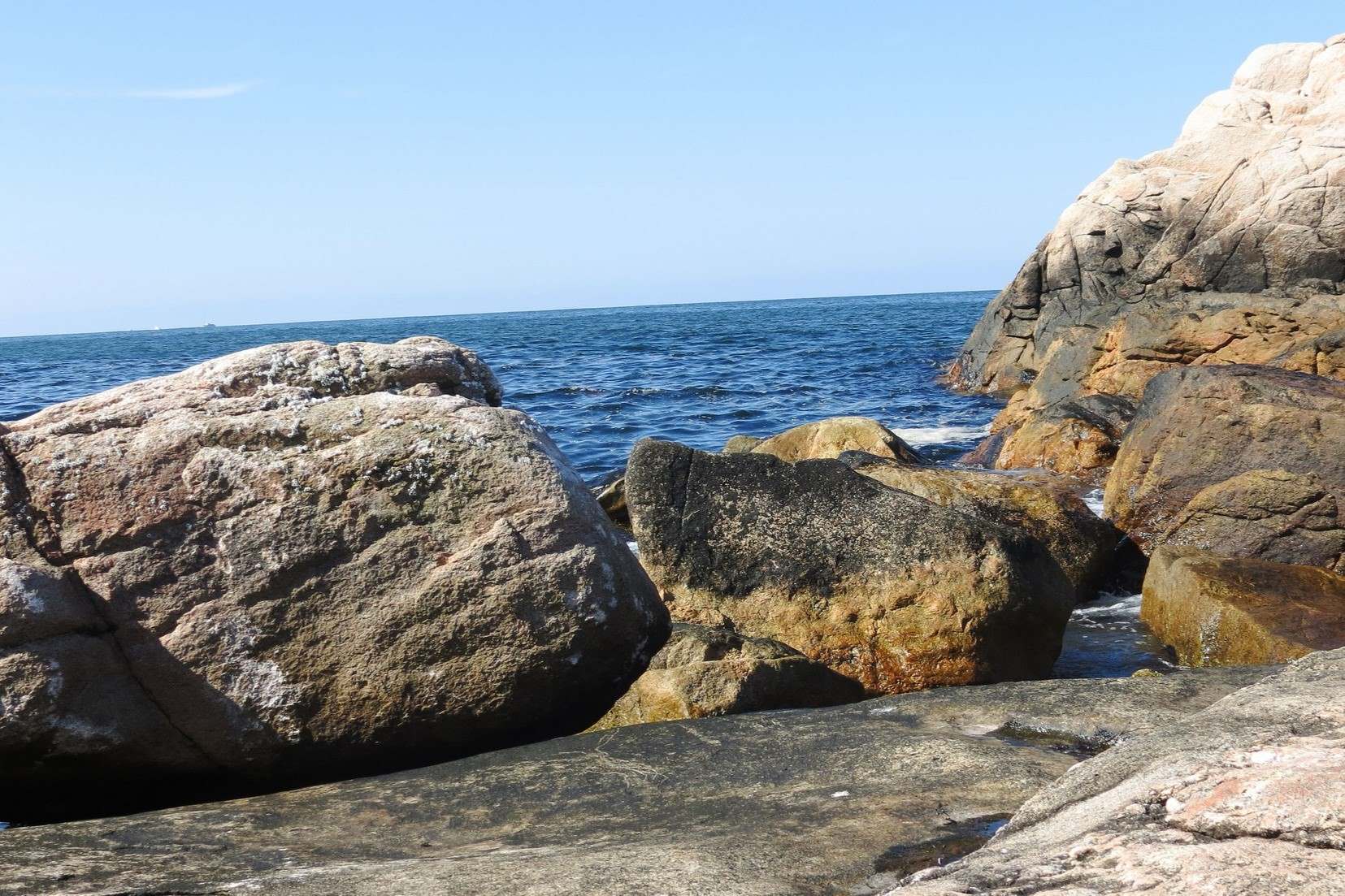 Mysteries-Behind-Rhode-Island8217s-Ballad-Rock mysteries-behind-rhode-islands-ballad-rock