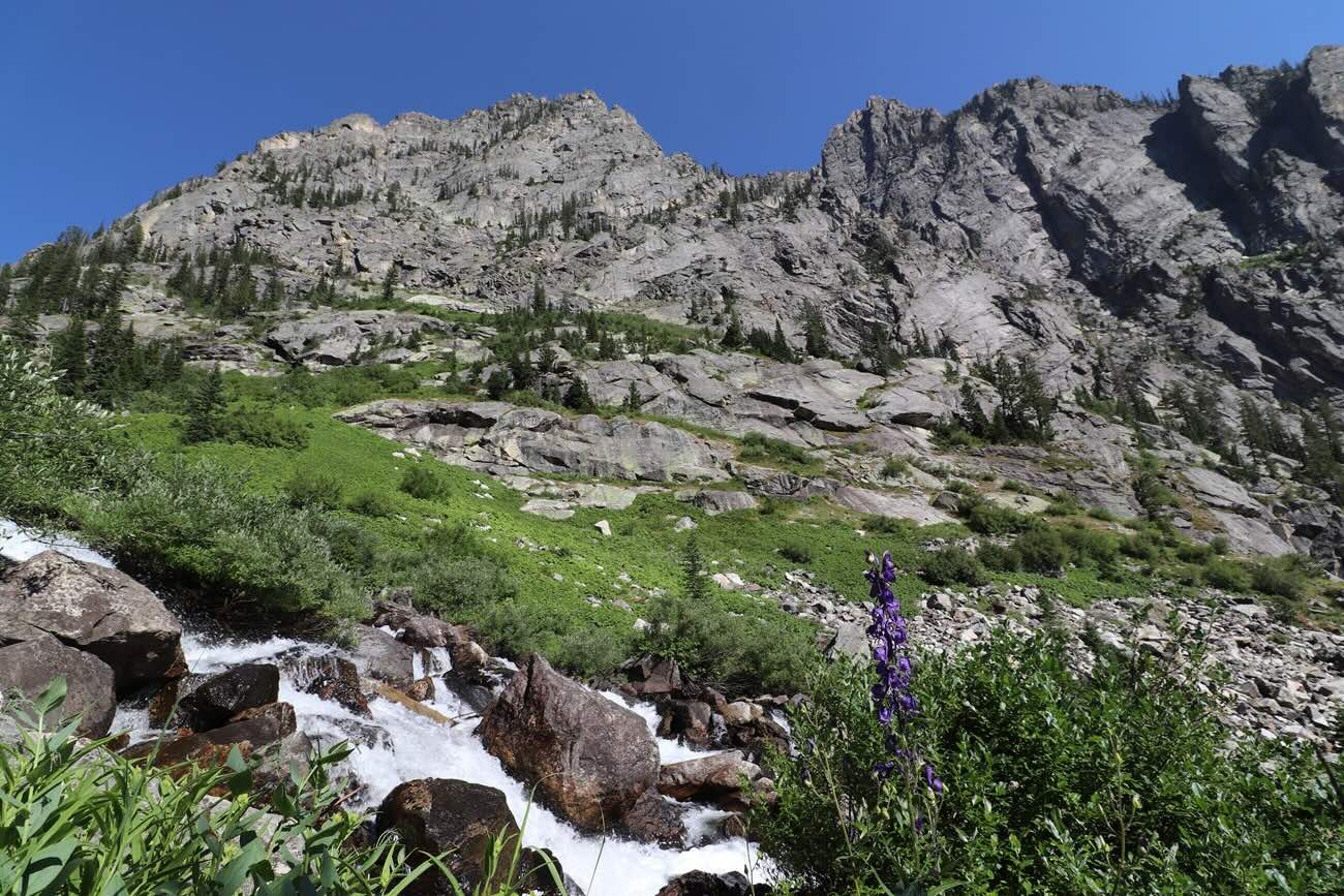 mysteries-hidden-in-montanas-death-canyon