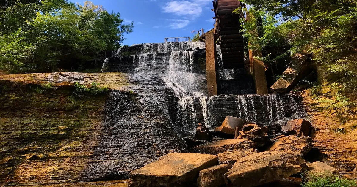 mysteries-inside-mississippis-dunns-falls