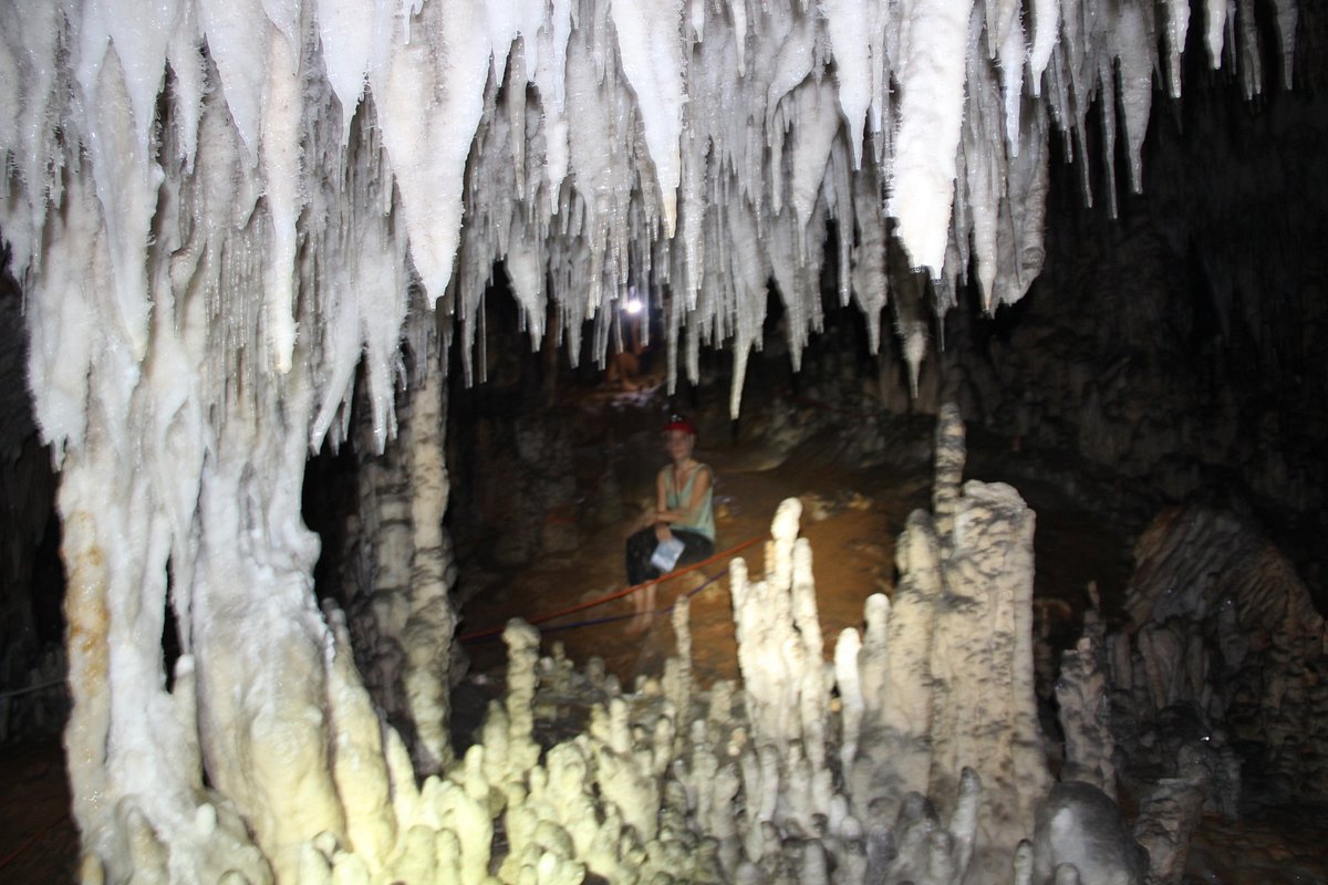 Mysteries-Inside-Wyoming8217s-Crystal-Cave mysteries-inside-wyomings-crystal-cave
