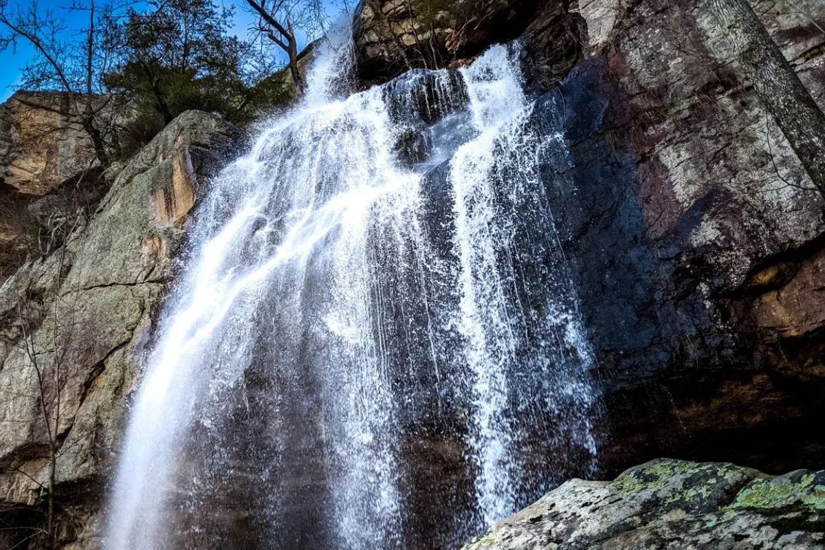 mysteries-of-alabamas-griffin-falls