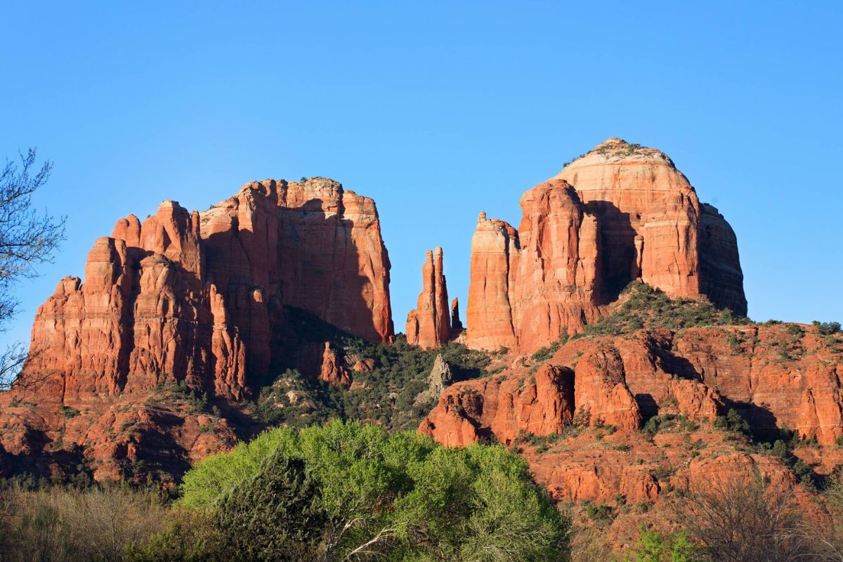 Mysteries-Of-Arizona8217s-Cathedral-Rock-Trails mysteries-of-arizonas-cathedral-rock-trails