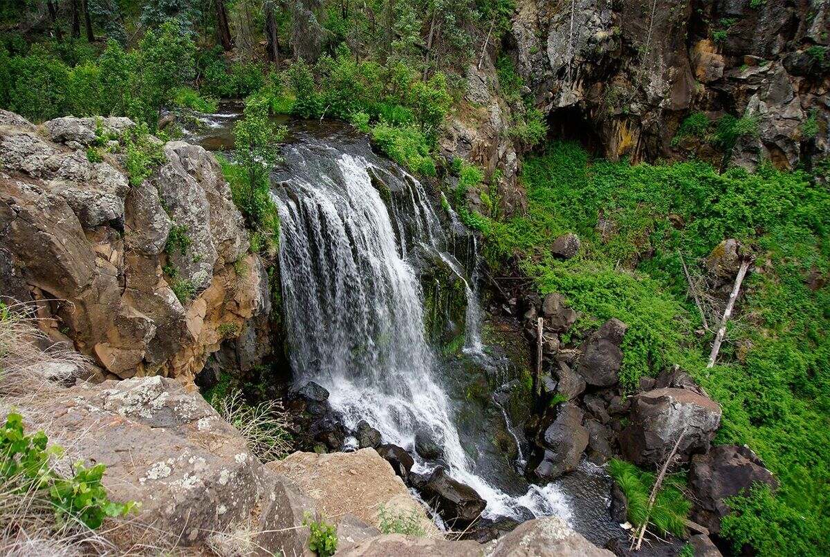 mysteries-of-arizonas-pacheta-falls