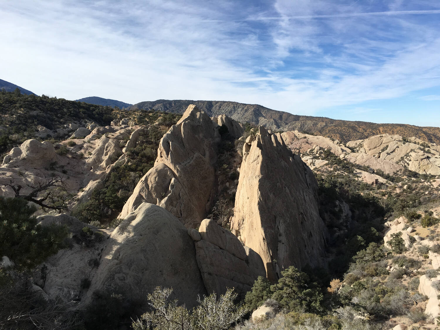 mysteries-of-californias-devils-punchbowl