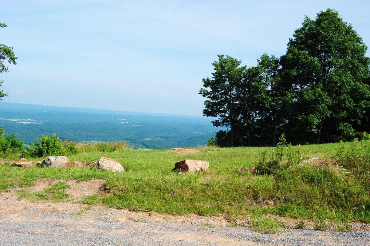 mysteries-of-georgias-pigeon-mountain