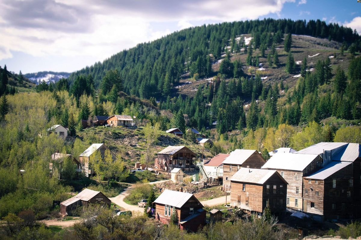 mysteries-of-idahos-abandoned-village