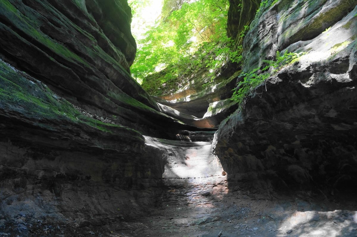 Mysteries-Of-Illinois8217-Sandstone-Canyon mysteries-of-illinois-sandstone-canyon