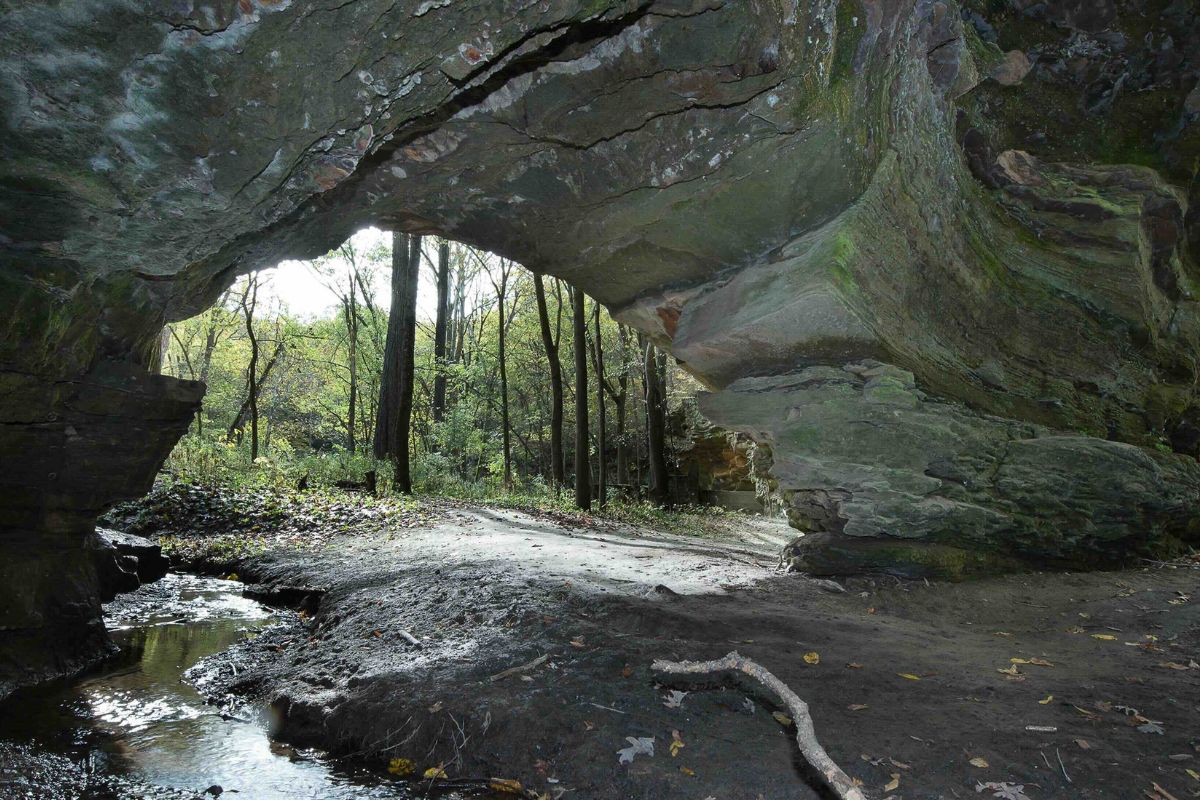 mysteries-of-indianas-portland-arch-springs
