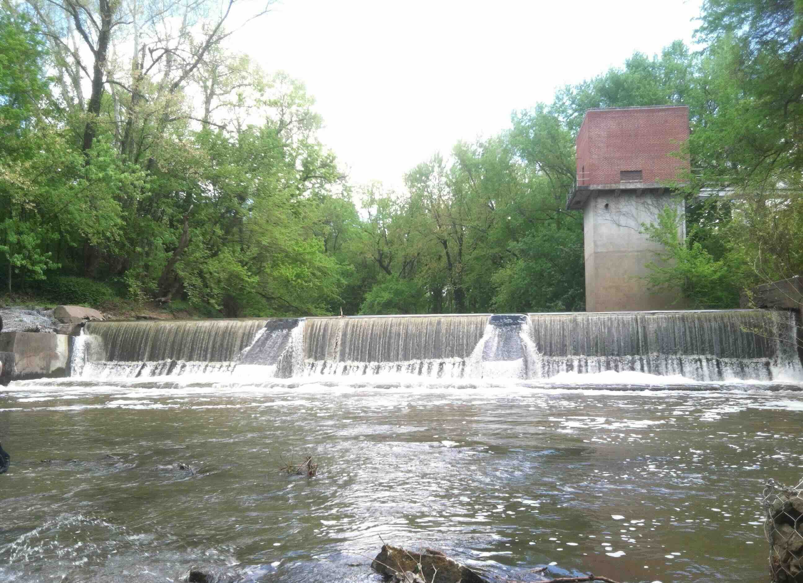 mysteries-of-kansas-ancient-fort-springs