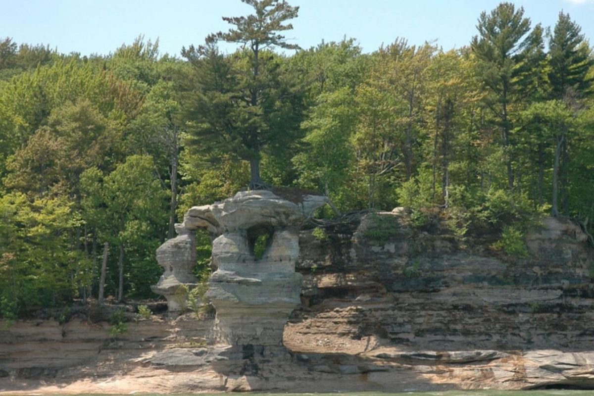 Mysteries-Of-Michigan8217s-Chapel-Rock-Trails mysteries-of-michigans-chapel-rock-trails