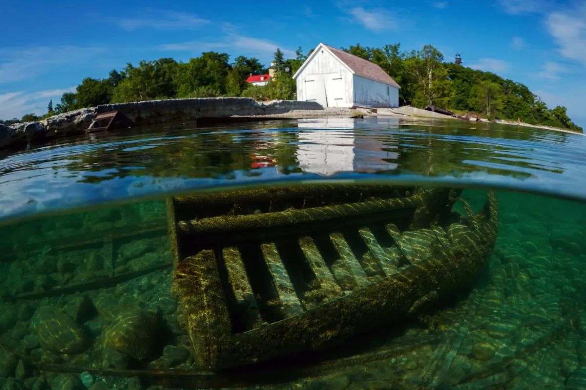 Mysteries-Of-Michigan8217s-Hidden-Lake mysteries-of-michigans-hidden-lake