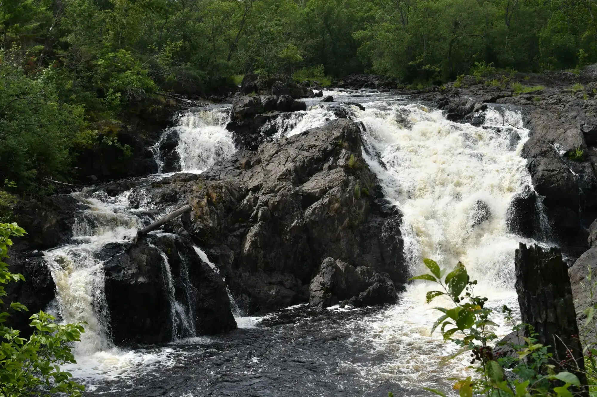 mysteries-of-minnesotas-kawishiwi-falls