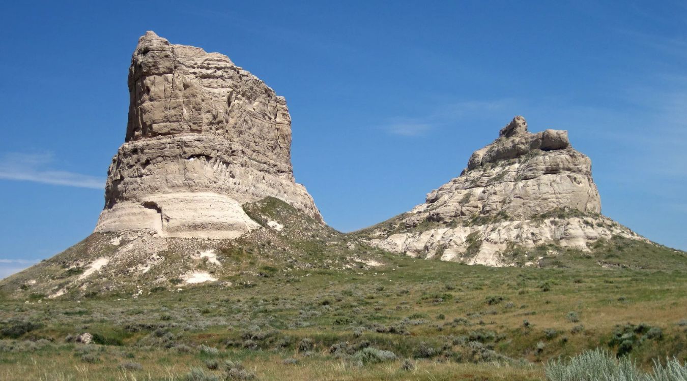 Mysteries-Of-Nebraska8217s-Courthouse-Rock-Trails mysteries-of-nebraskas-courthouse-rock-trails
