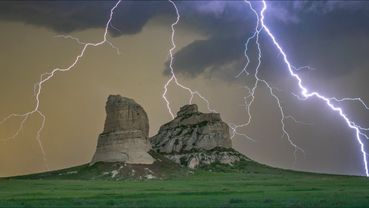Mysteries-Of-Nebraska8217s-Thunder-Rock mysteries-of-nebraskas-thunder-rock