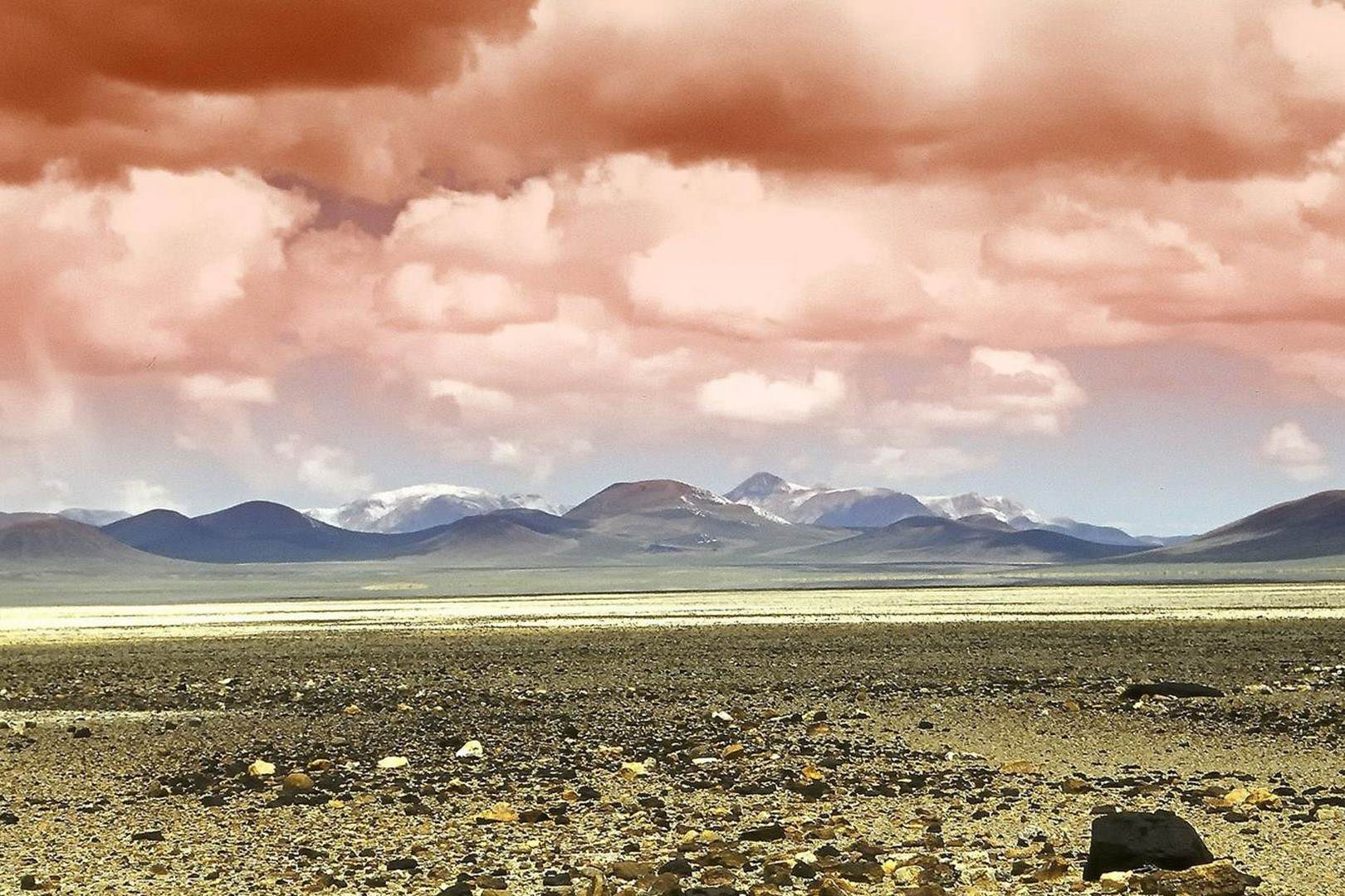 Mysteries-Of-Nevada8217s-Desert-Gem mysteries-of-nevadas-desert-gem
